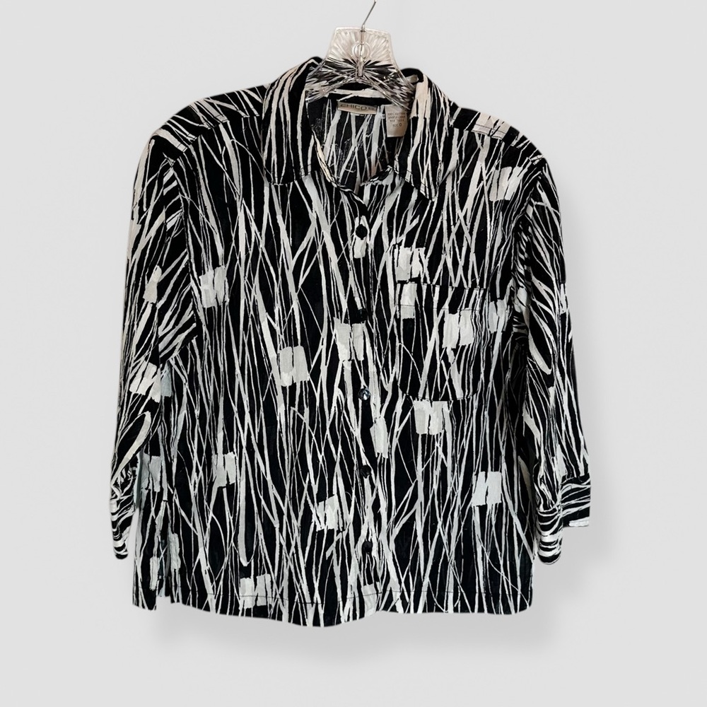 Chico's Size 0/Small Black/White Textured Button Up Jacket Casual Dress Event